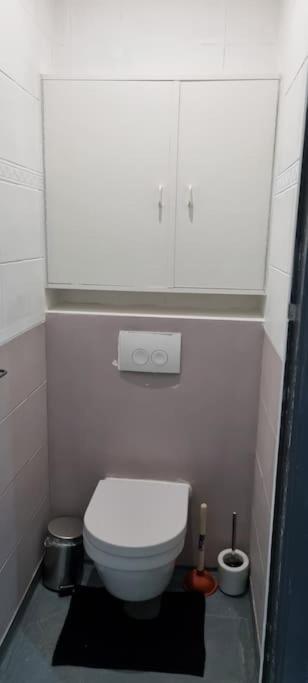 Worker's - 2 Bedrooms & Court Yard - Smooth Apartment